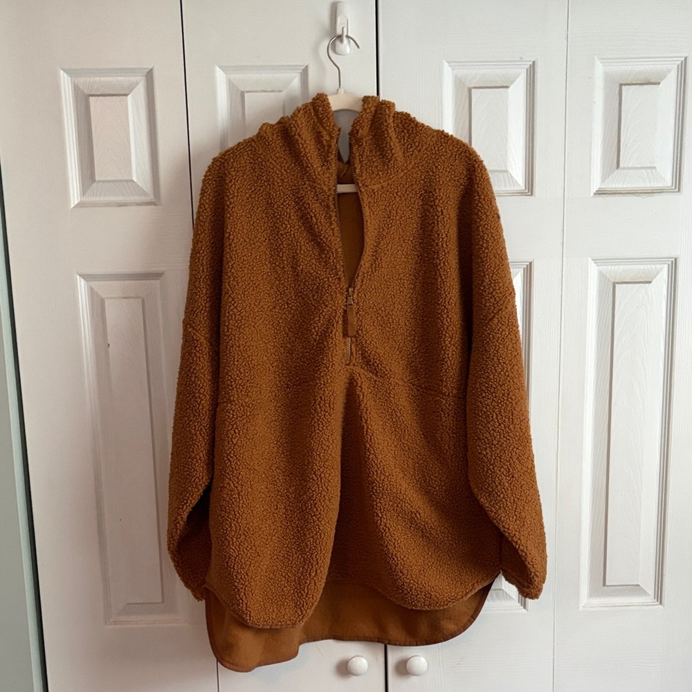 NWT Old Navy Teddy Fleece Pullover Jacket in Brown